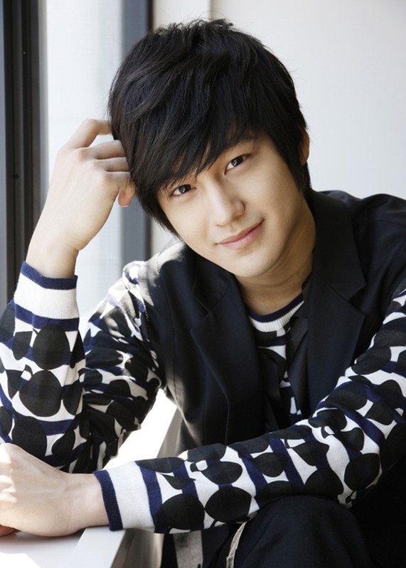 My nam Kim Bum don tim ''fan'' trong vai Ly Tieu Long-Hinh-3